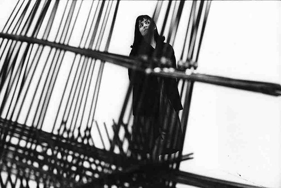 19900901-21 - Carmen Perrin